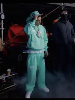 6PM True Religion セットアップ