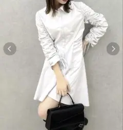 【週末値下げ】ダズリン　ギャザースリーブイレヘムシャツワンピース