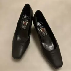 ミハマ　ブラック　フォーマル　パンプス