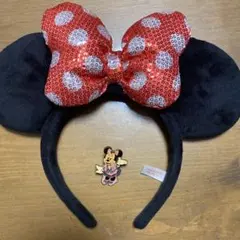 ミニーマウス 耳カチューシャ ピンバッジ付き