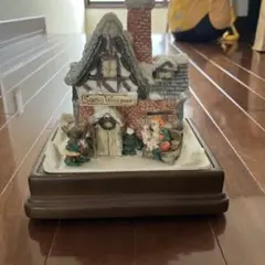 サンタの工房 オルゴール　サイズ約幅17cm高さ17cm奥行13cm