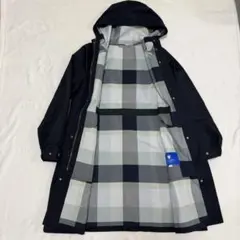 マウンテンパーカー