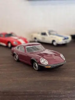 NISSAN FAIRLADY 240ZG ミニカーのサムネイル