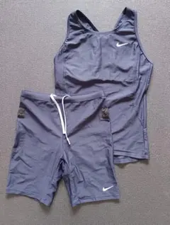 ナイキ水着セパレート競泳160