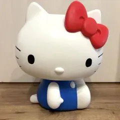 50周年ハローキティ一番くじ ラストワン賞 おすわりフィギュア