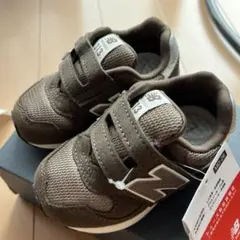 ニューバランス　IO313 AB2 12.5cm ブラウン