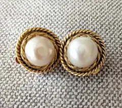 イヤリング（パール風・アンティーク）
