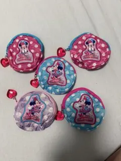 ミニー　パルパルーザ　カプセルトイ　ポーチ