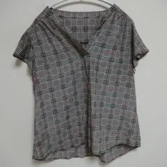 チェック柄 Vネック 半袖トップス