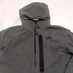 【NIKE】テックフリース ウィンタライズド　パーカー　グレーXL