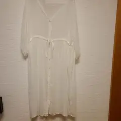 シフォン ホワイト ボタンアップ シャツ