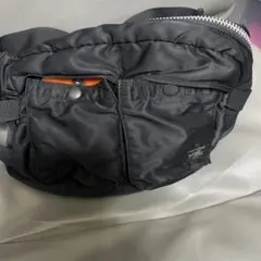PORTER タンカーブラックボディバッグ