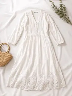 Sara mallika 刺繍ワンピース ホワイト - メルカリ