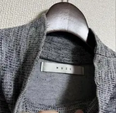 MUZE ミューズ　ハイネックプルオーバー