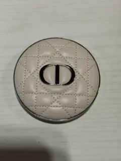 Dior ディオールスキン フォーエヴァー ヌード マット フィルターのサムネイル