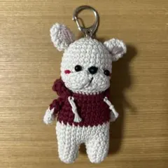 あみぐるみ キーホルダー 白猫 赤いマフラー - メルカリ