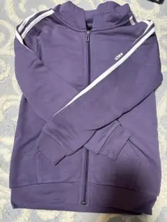 adidas パーカー　140センチ　アディダス