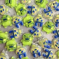 たまごっちネイルパーツ 25p