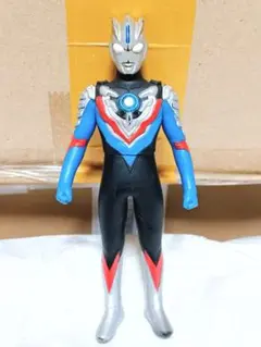 新成型 ウルトラマンアグルV1 18cm ソフビ フィギュア 絶版 130 - メルカリ