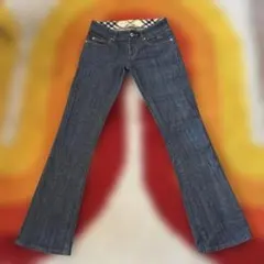 BURBERRY ダークブルーフレアパンツ