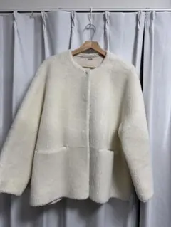 ミラオーウェン コクーンシルエットショート丈ボアコート