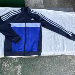 【美品】adidas ジャージ　150センチ　（上のみ）
