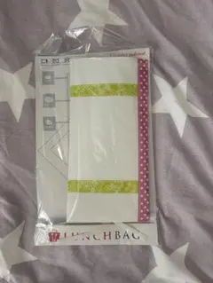 Item thumbnail for item 90a113f9-674f-4c96-bf2b-0b000ff75a2e