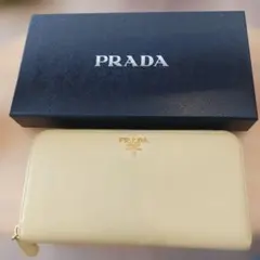 PRADA サフィアーノ 長財布