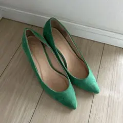 最終価格⭐︎美品　パンプス　グリーン　Mサイズ23.5cm 7cmヒール