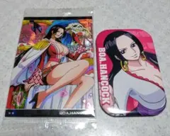 ワンピース『ボア・ハンコック』ウエハースカード&缶バッジ 2点セット