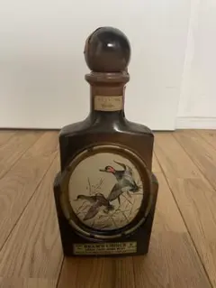 古酒　ビームス・チョイス8年　バーボンウイスキー Yahoo!オークション - 未開栓 箱付き古酒 特級ウイスキー BEAM'S CHOIC
