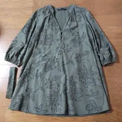 ZARA 花柄刺繍 チュニック