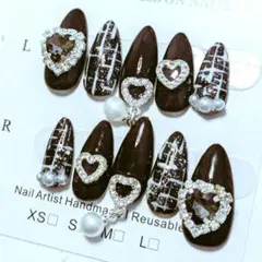 【サイズオーダー】地雷系 量産型 ネイルチップ ハート 揺れるチャーム ツイード