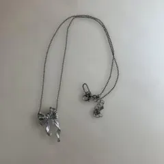 シルバーリボンネックレス