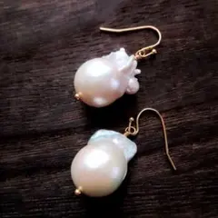 ◆特価◆訳ありオイスターパールのフックピアスoyal4-2