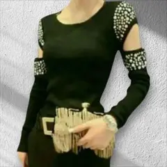 9/30までの出品！■肩開きスタッズカットソー