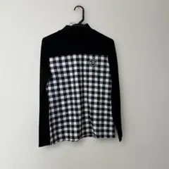 美品KISS GREEN 長袖ハイネック