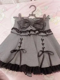 ノエミー ドーリーリボンダブルスピンドルスカパン A柄