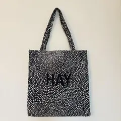 新品　HAY 黒と白のドット柄トートバッグ