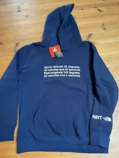 【新品未使用】ノースフェイス　パーカー