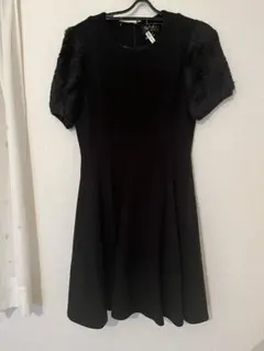 To b. by agnes b. パフスリーブAラインドレス