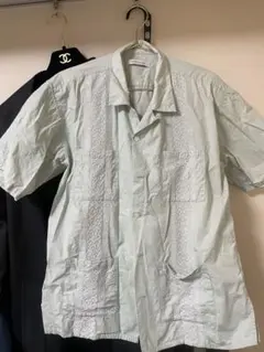 シャツ　グリーンのサムネイル