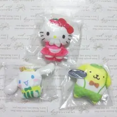 サンリオキャラクターズ　パフェマスコットぬいぐるみ　キティ　シナモン　プリン