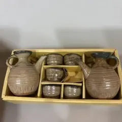 酒器 越中瀬戸焼 釈永由紀夫作 雷鳥徳利と卵盃 - メルカリ