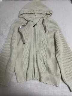 【美品】axes femme ケーブルニットパーカー