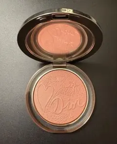 Dior ディオールスキン ミネラル ヌード ルミナイザー パウダー