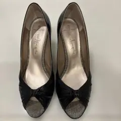 銀座かねまつ オープントゥパンプス　黒　24.5センチ