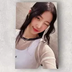 カズハ ルセラフィム LE SSERAFIM トレカ ラキドロ