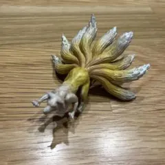 九尾の狐フィギュアです Amazon | 造形モンスター伝説 九尾の狐 | フィギュア・ドール 通販