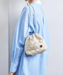 美品❣️完売品❣️UNITED ARROWS キルティング 巾着バッグ オフホワイト